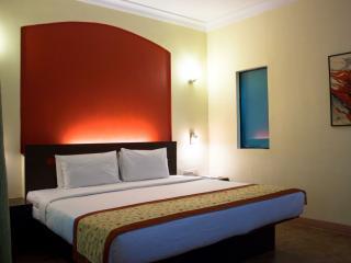 Whispering Palms Beach Resort